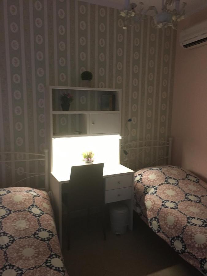 Flower Apartment